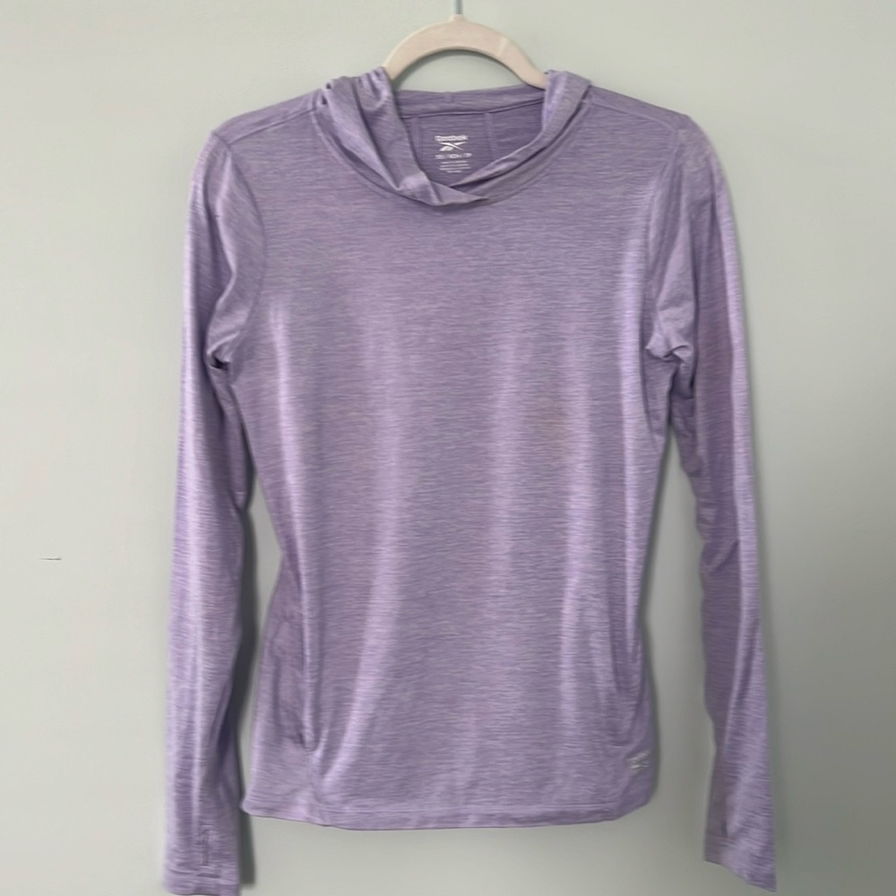 Ladies XS Reebok Shirt